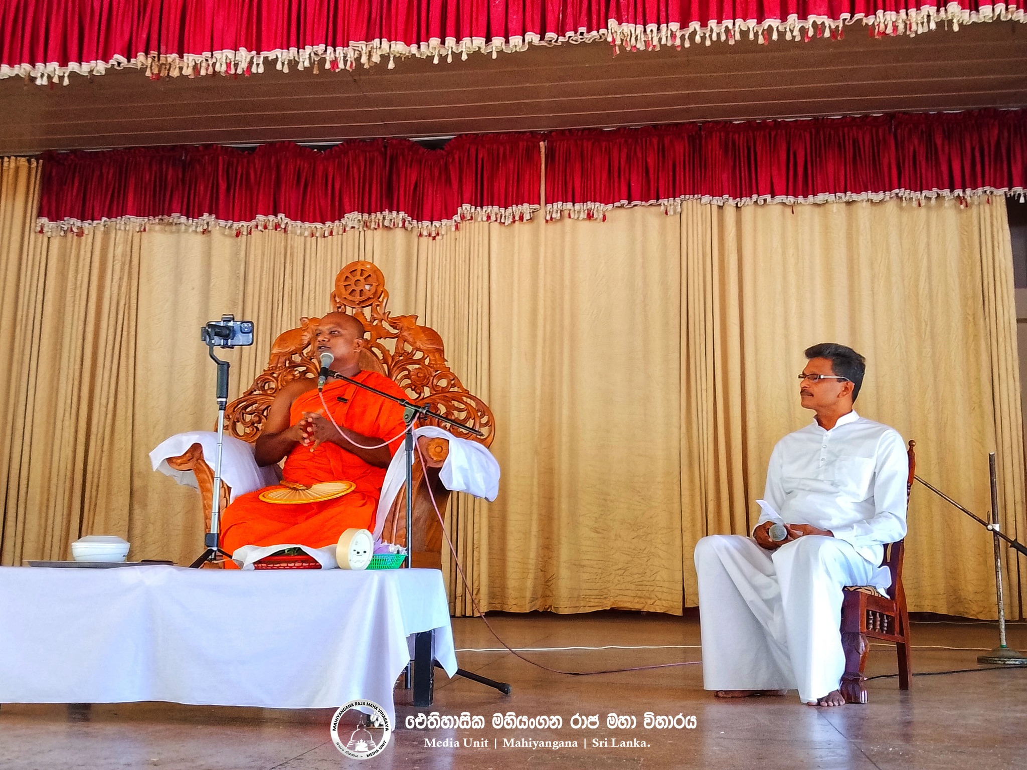 නිකිනි පුර පසලොස්වක පොහෝ දිනය